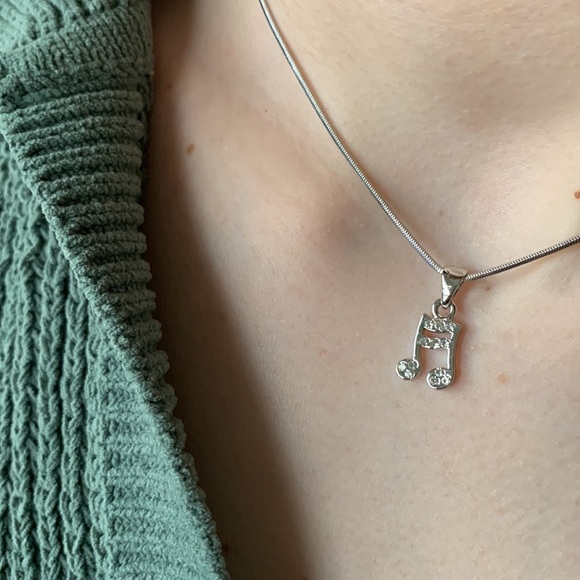 Sterling silver - Music 🎵 necklace - Picture 3 of 4